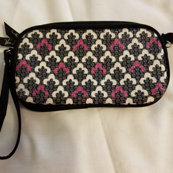 Vera Bradley Handbags - Vera Bradley wristlet